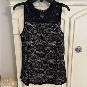 Black Lace Sleeveless Top XL NWT